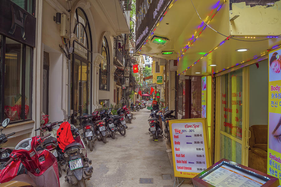 Hanoi Vietnam Vendor Street Scene Photograph by Scott McGuire