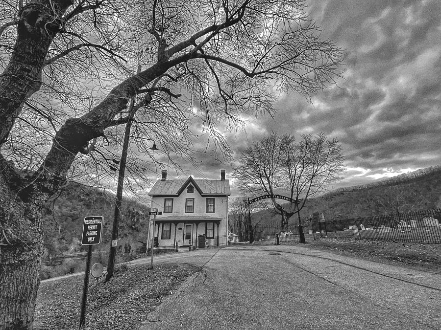 Harpers Ferry Mountain Photograph by Patricia Greer