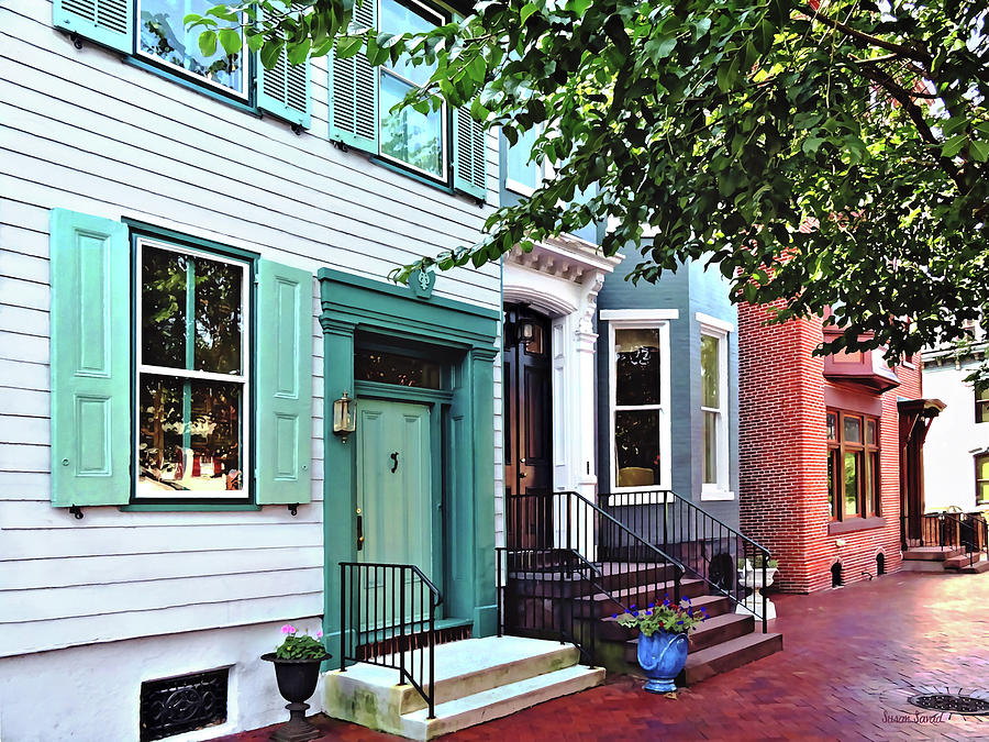 Harrisburg PA - Building with Green Door Photograph by Susan Savad