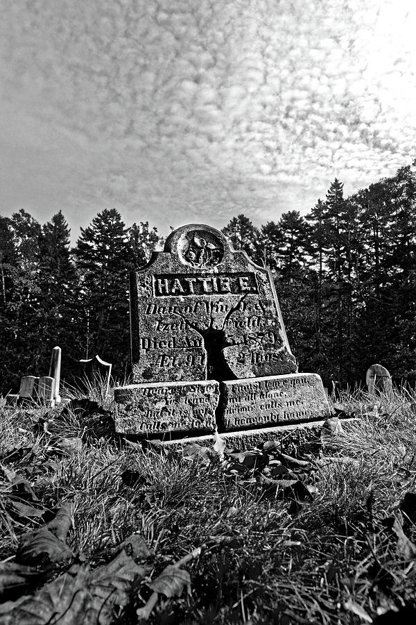 Hatties Rest -- Cracked Tombstone at Union Cemetery, Southport, Maine Photograph by Darin Volpe