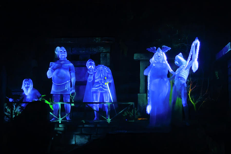 Haunted Mansion Opera Singers Photograph by Mark Andrew Thomas