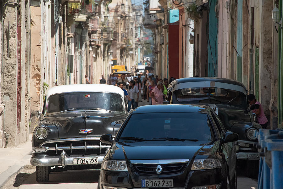 Havana Traffic Photograph by Paul Plaine
