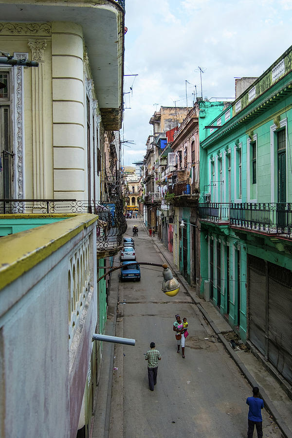 Havanas street from up. Cuba Photograph by Lie Yim