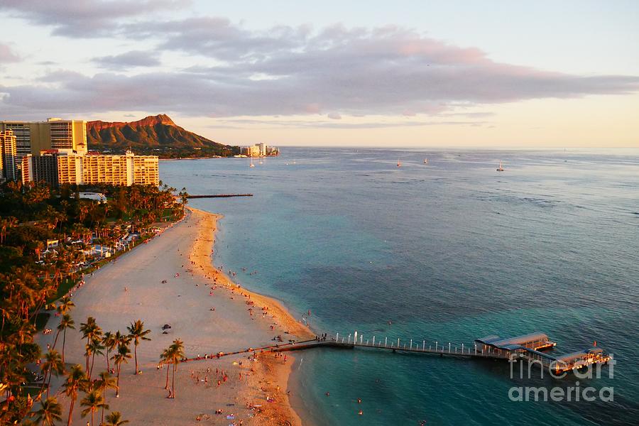 Honolulu Photograph - Hawaii Series - Honolulu 1019 by Lee Antle