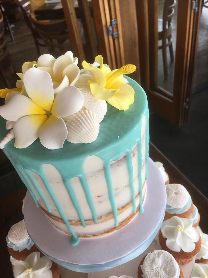 Hawaiian Aloha — PattiCakes Bakery