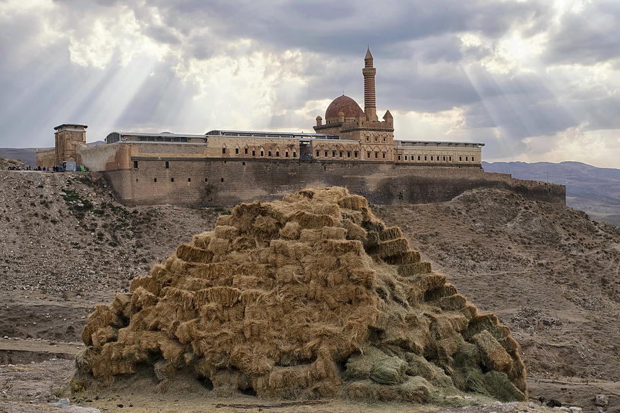 Haystack in front of Isak Pasa Palace , Dogubayazit. Photograph by Emreturanphoto