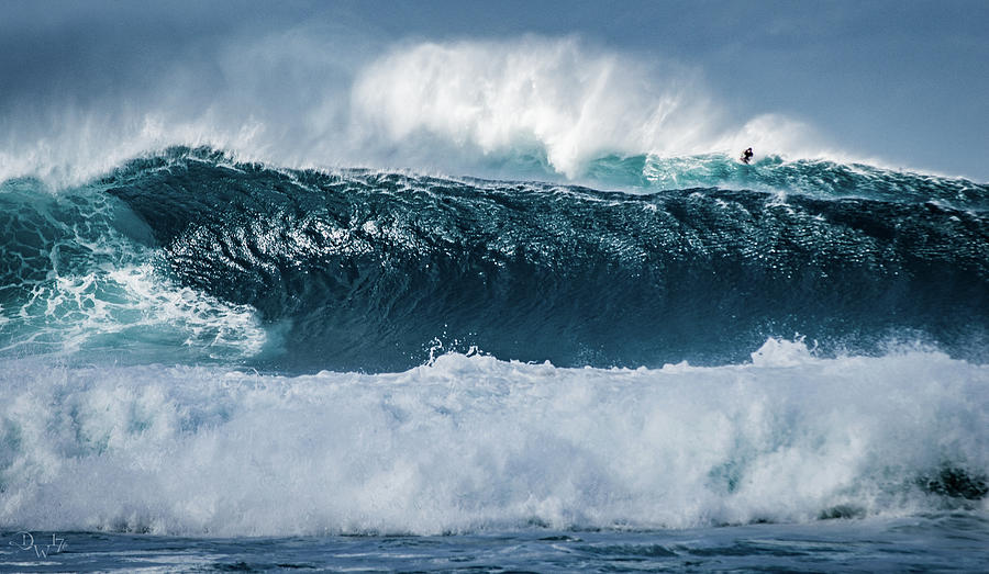 https://images.fineartamerica.com/images/artworkimages/mediumlarge/3/heavy-surf-at-north-shore-oahu-derek-winters.jpg