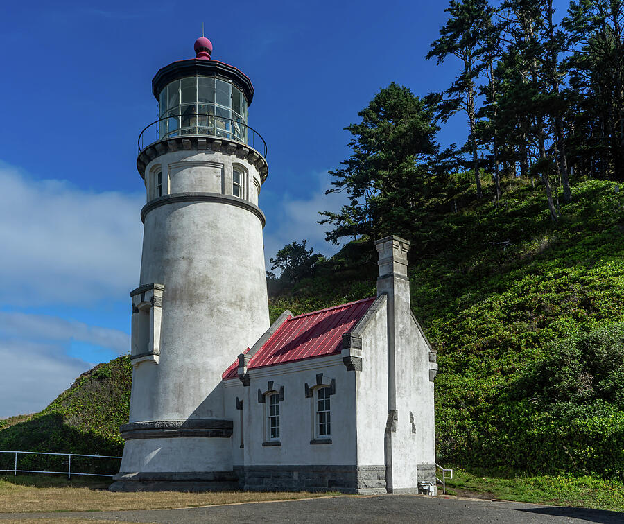 Heceta Head Lighthouse - Close up Photograph by RF Clark - Pixels