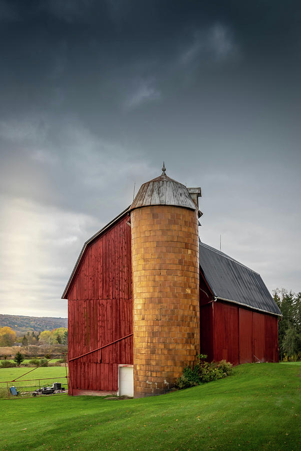 Heinrich Road Barn 4330 Photograph by Guy Whiteley