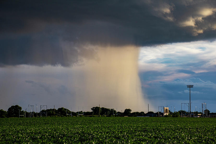 Here comes the Rain Photograph by Dale Kaminski