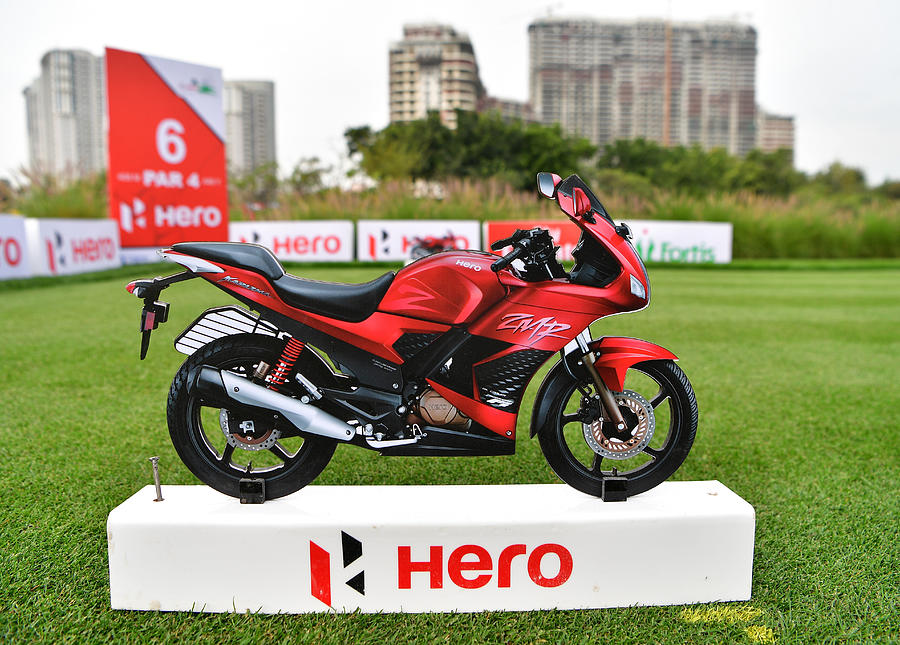 Hero Indian Open - Previews Photograph by Stuart Franklin