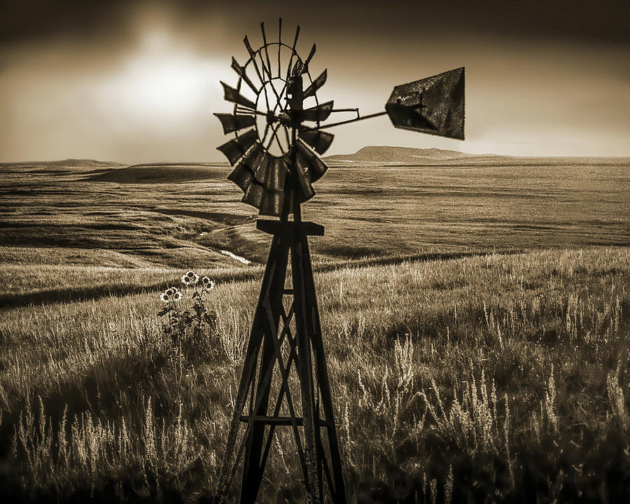 HIGH PLAINS, Wyoming Montana Photograph by Don Schimmel