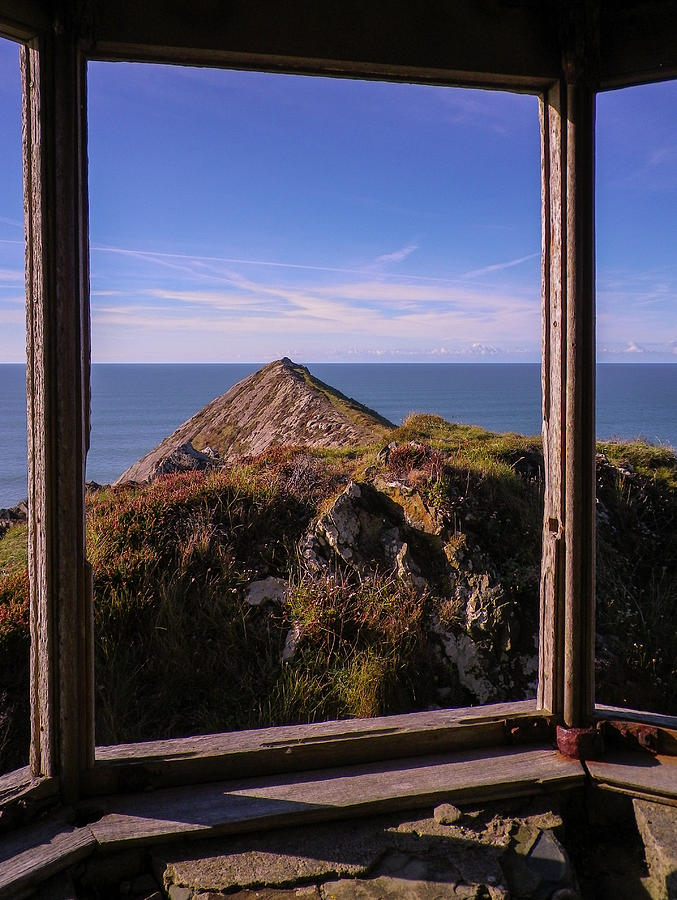 Higher Sharpnose Point Framed By Ruined Lookout Cornwall Photograph by Richard Brookes