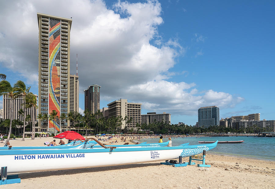 Hilton Hawaiian Village frames the shore in Waikiki Hawaii Photograph by Steven Heap