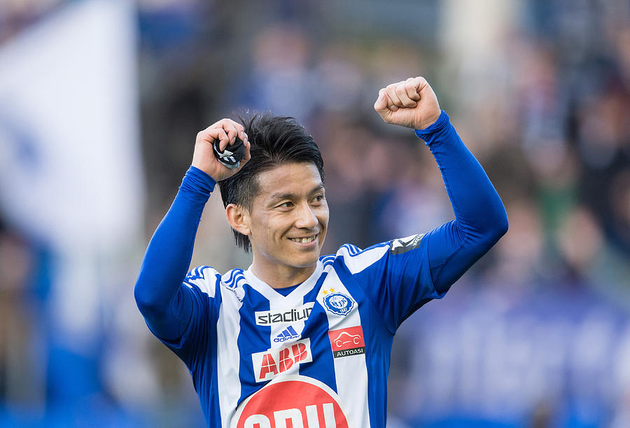 HJK Helsinki v VPS Vaasa - Finnish First Division Photograph by Getty Images
