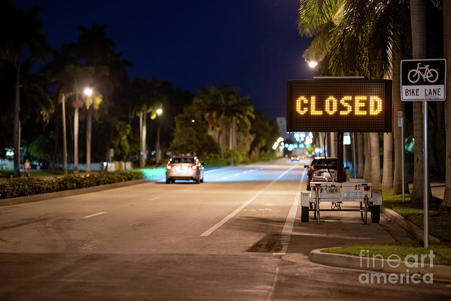 Hollywood Beach Florida shut down due to Coronavirus Covid 19 pa