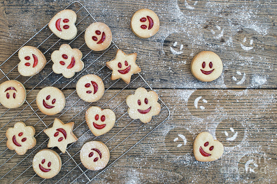 Homemade Jammie Dodger Biscuits Photograph by Tim Gainey