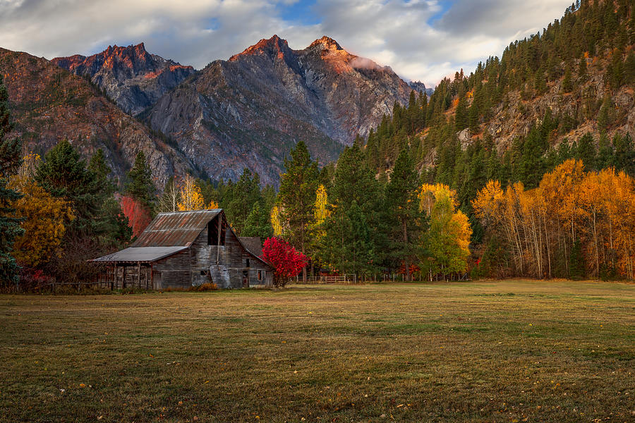 Fall Photograph - Homestead by Ryan Smith
