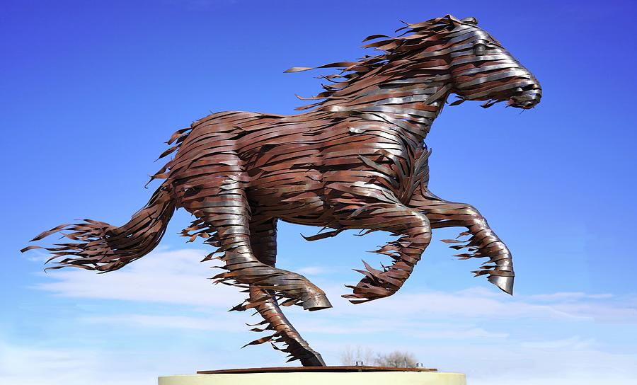 Horse Sculpture Print Sculpture by Hans Droog