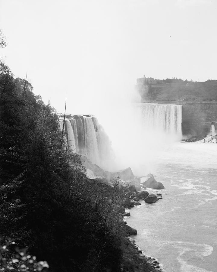 Horseshoe Falls, Early 1900s, Photo, Niagara Falls Photograph by ...