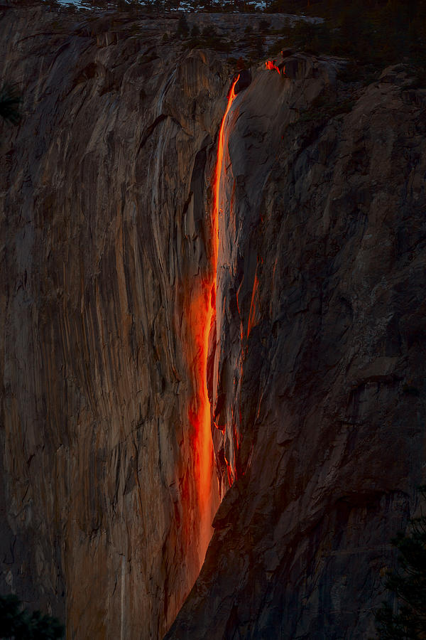 Horsetail Firefall In Yosemite National Park, California Photograph by Spondylolithesis
