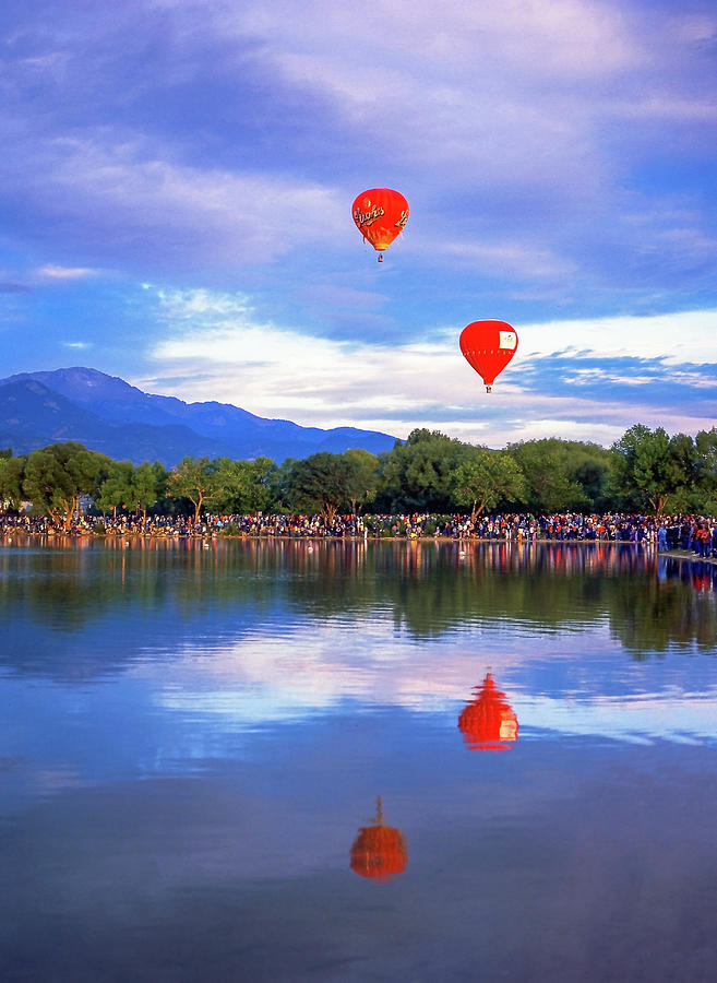 Hot Air Balloon Reflection Over A Lake Photograph by Richard Jansen ...