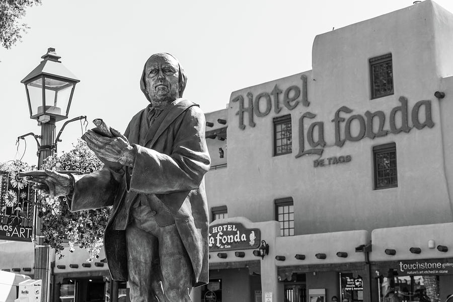 Hotel La Fonda and Statue  Photograph by John McGraw