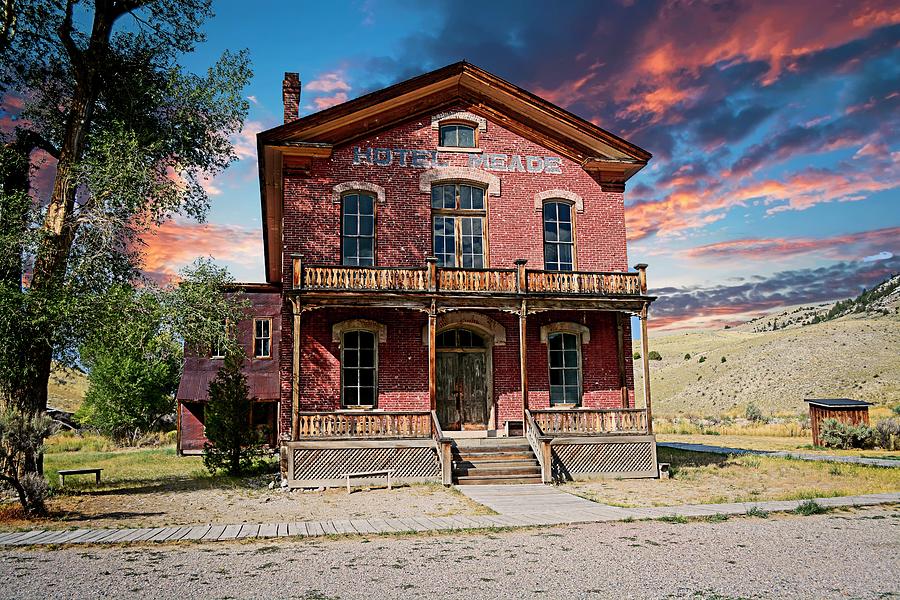 Hotel Meade 2 Photograph by Marty Koch - Fine Art America