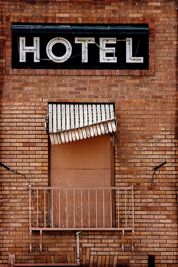 Hotel Shabby Photograph by Carmen Kern