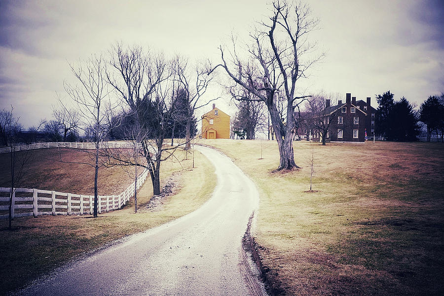 house at the end of road