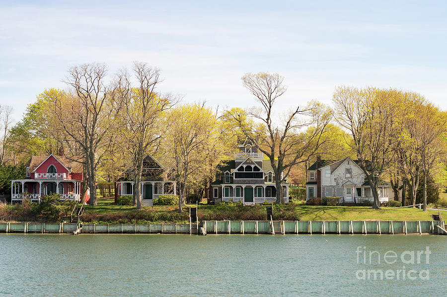 Houses Shelter Island Photograph by Bryan Attewell
