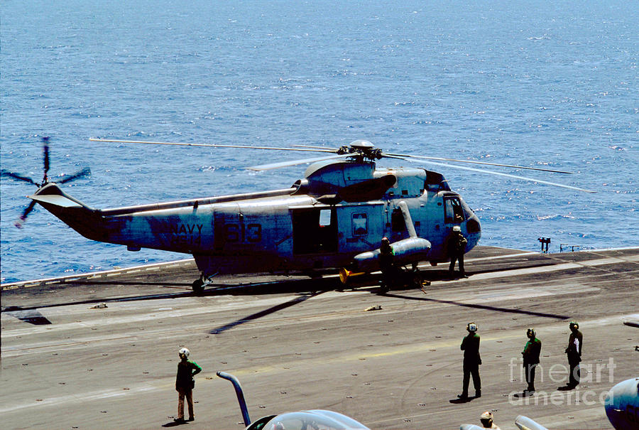 Hs-14, Sikorsky Sh-3 Sea King 613, Uss Ranger Photograph