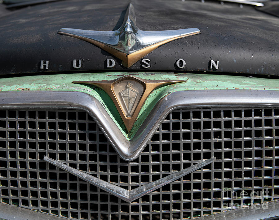 Hudson Logo and Grill Photograph by Dale Powell
