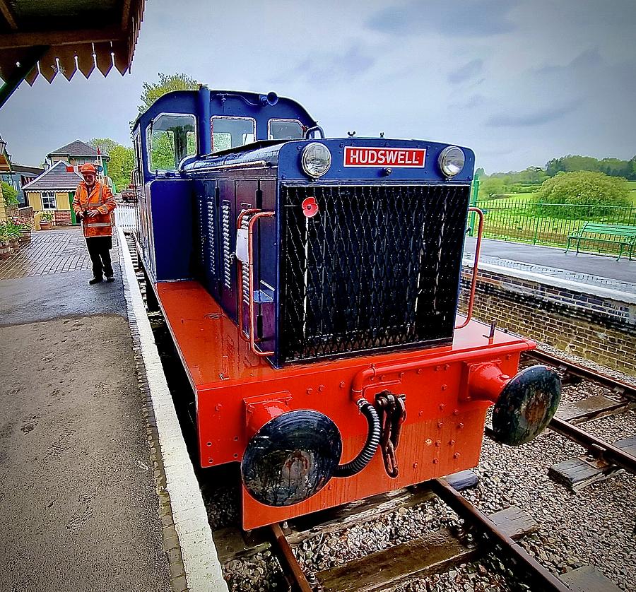 Hudswell Clarke Ashdown Diesel Locomotive at Shillingstone Station Photograph by Gordon James