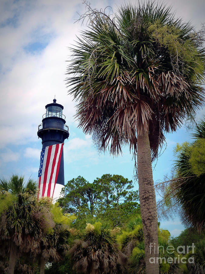 Independence Day Photograph - Hunting Island Lighthouse by Rodger Painter