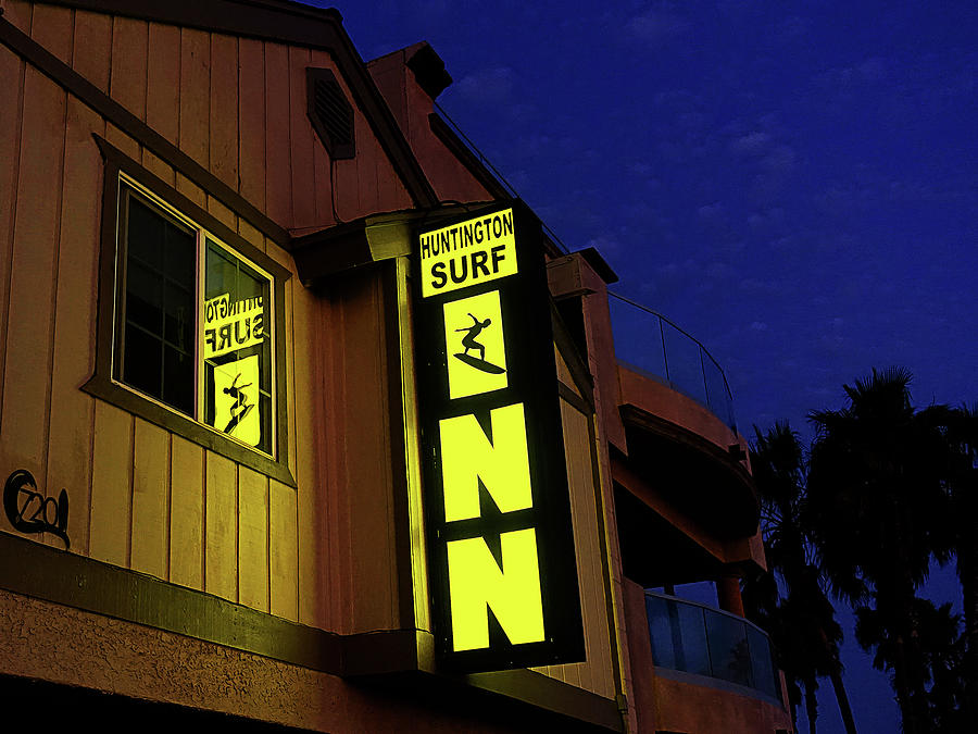 Fall Photograph - Huntington Surf Inn by Ron Regalado