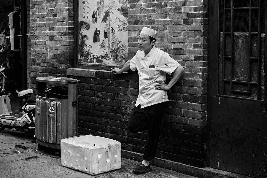 Hutong Chef Photograph by Andrew Paranavitana