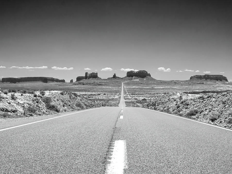 Hwy 163 into Monument Valley Photograph by Joe Schofield
