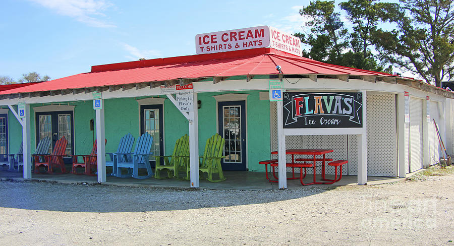 Ice Cream Shop in Southport NC  6700 Photograph by Jack Schultz