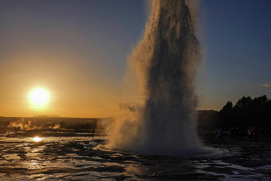 Iceland Geyser Erupting at Sunset Strokkur Photograph by Toby McGuire