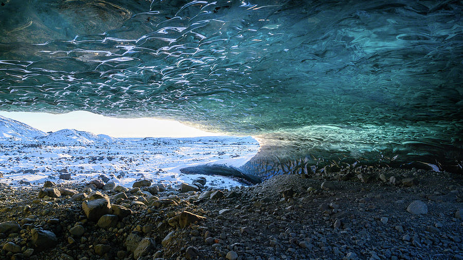 Iceland Ice Cave Sapphire Entrance Photograph by William Kennedy