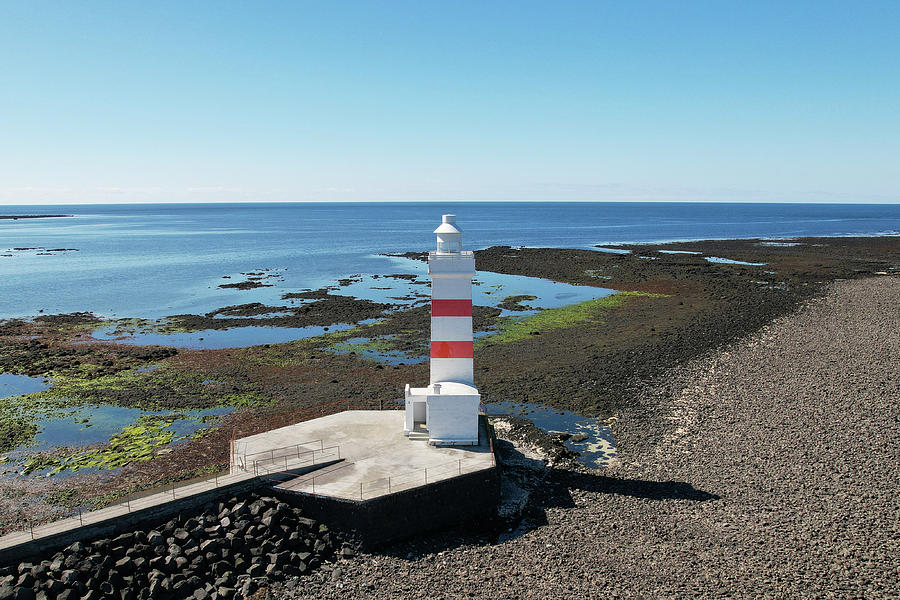 Iceland Keflavik Lighthouse Photograph by William Kennedy