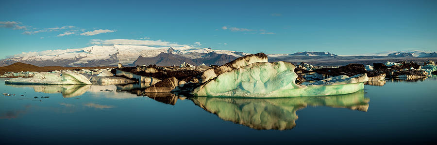 Fjallsarlon Photograph - Iceland Panorama #3 by Peter OReilly