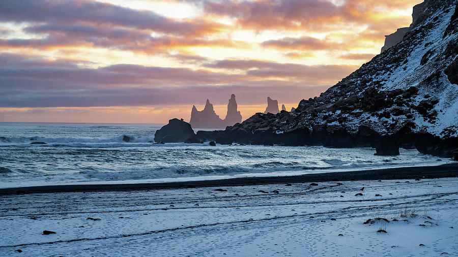 Iceland Reynisfjara Sunset Photograph by William Kennedy