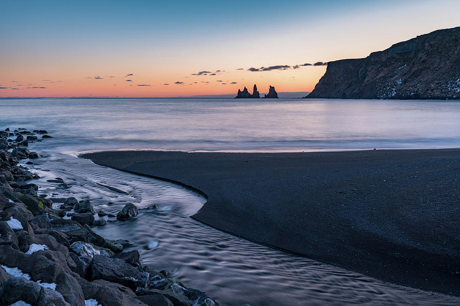 Icelandic Beach Photograph by Ewa Jermakowicz