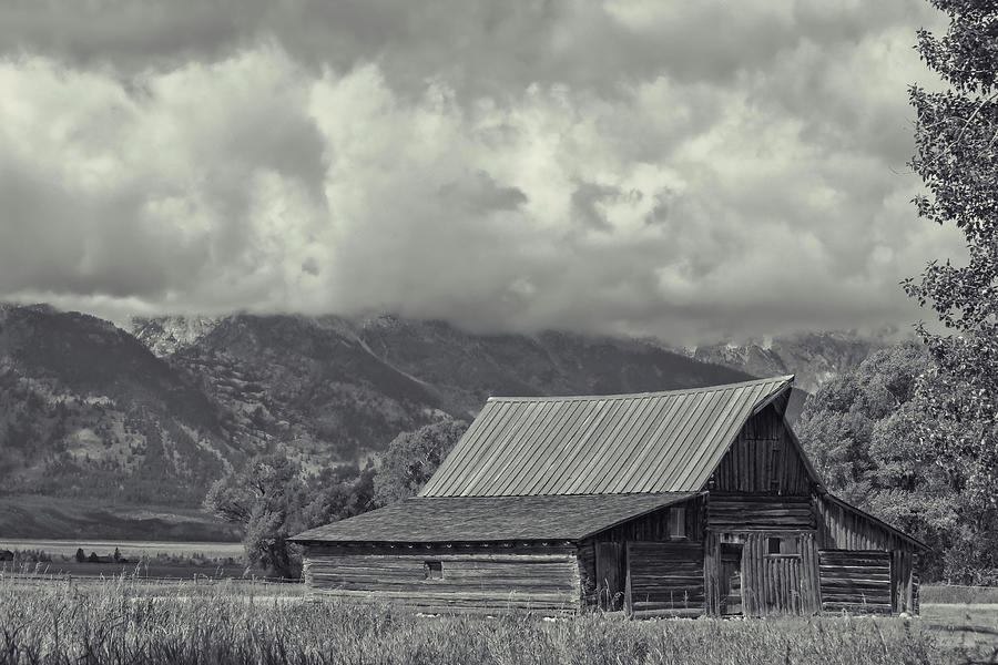 Iconic Moulton Barn Wyoming Photograph by Cathy Anderson