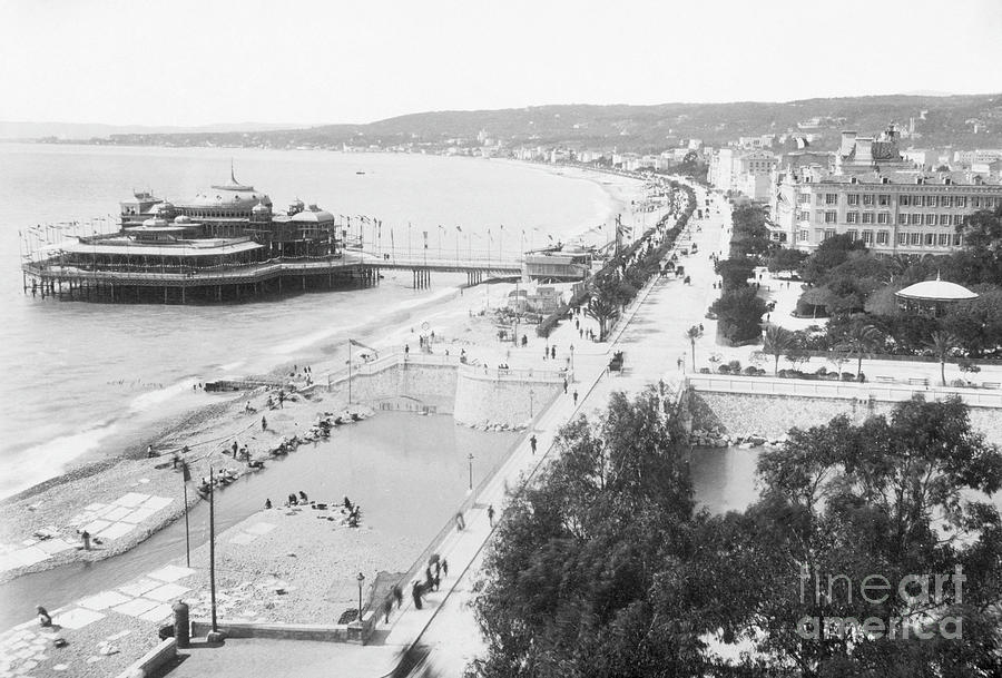 View of the Promenade des Anglais in Nice, France Photograph by Granger