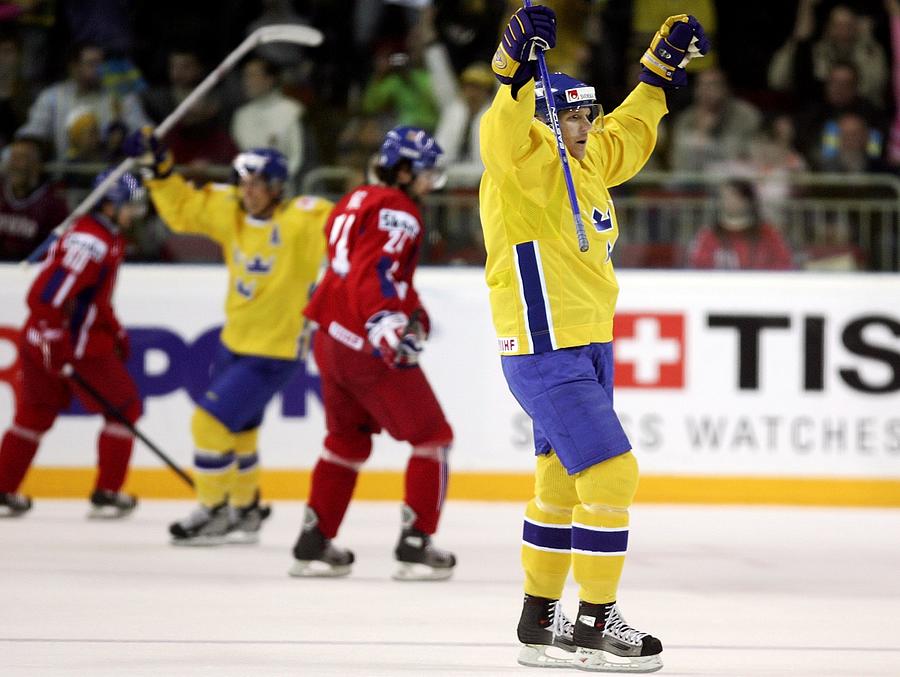 IIHF World Championship Gold Medal Game: Sweden v Czech Republic Photograph by Jeff Gross