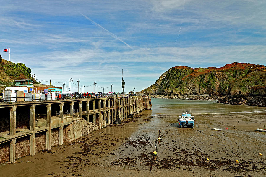 Ilfracombe Harbour At Low Water Photograph by Rod Johnson