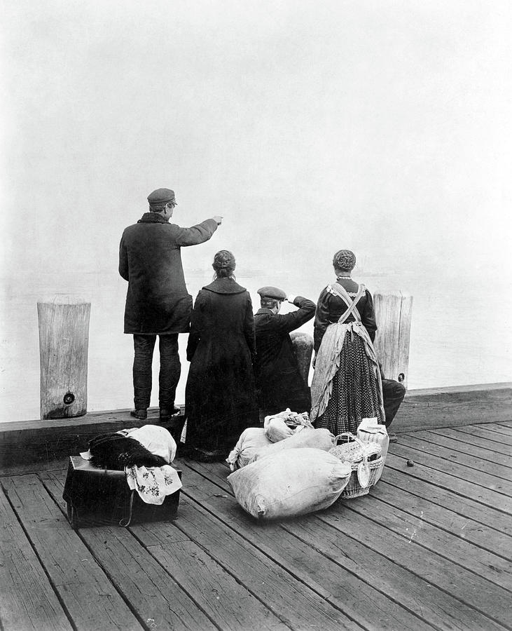 Immigrant Family, 1912 Photograph by Granger